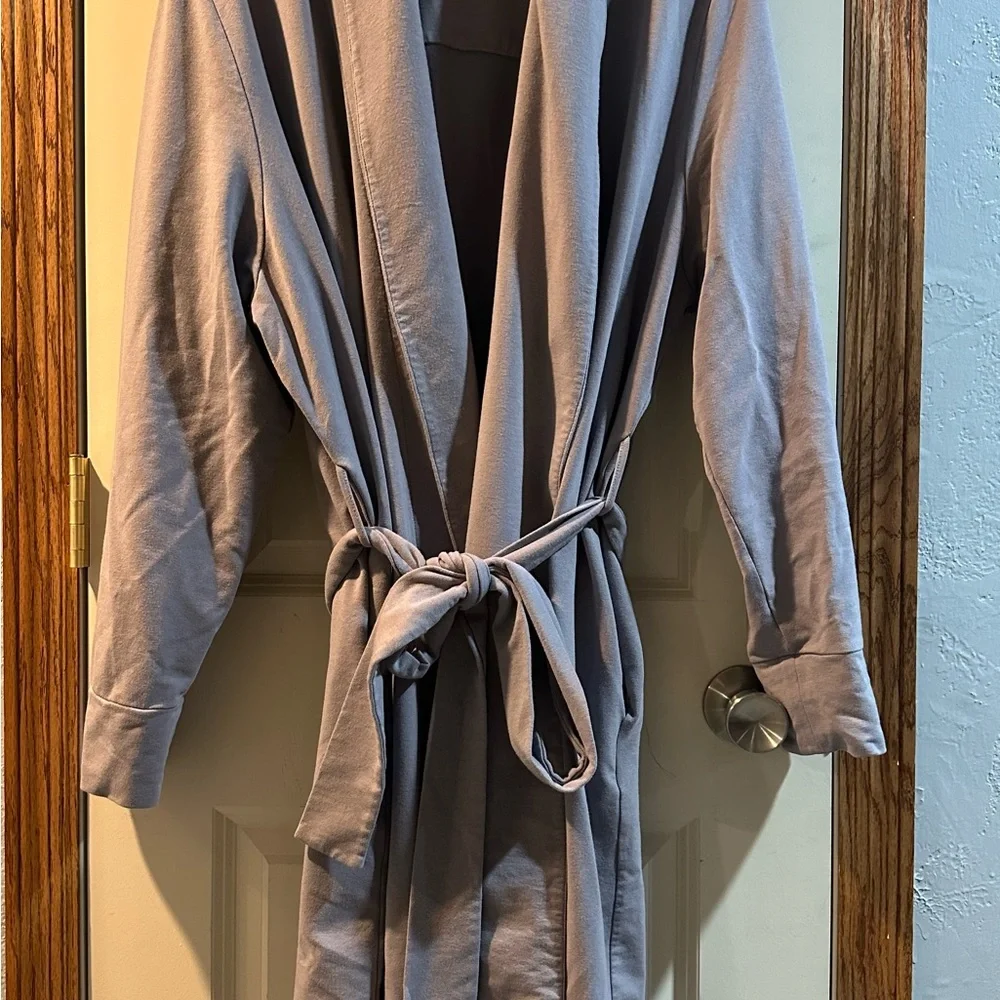Cozy Gray Universal Standard Robe - Picture 2 of 4